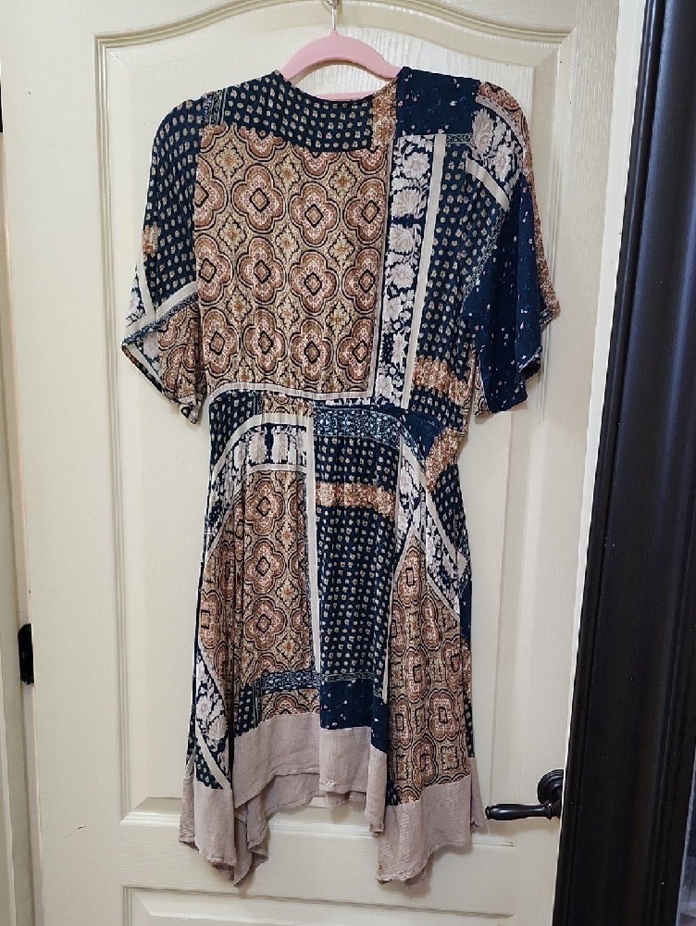 ODDY FAUX PATCHWORK WRAP DRESS - Picture 4 of 4